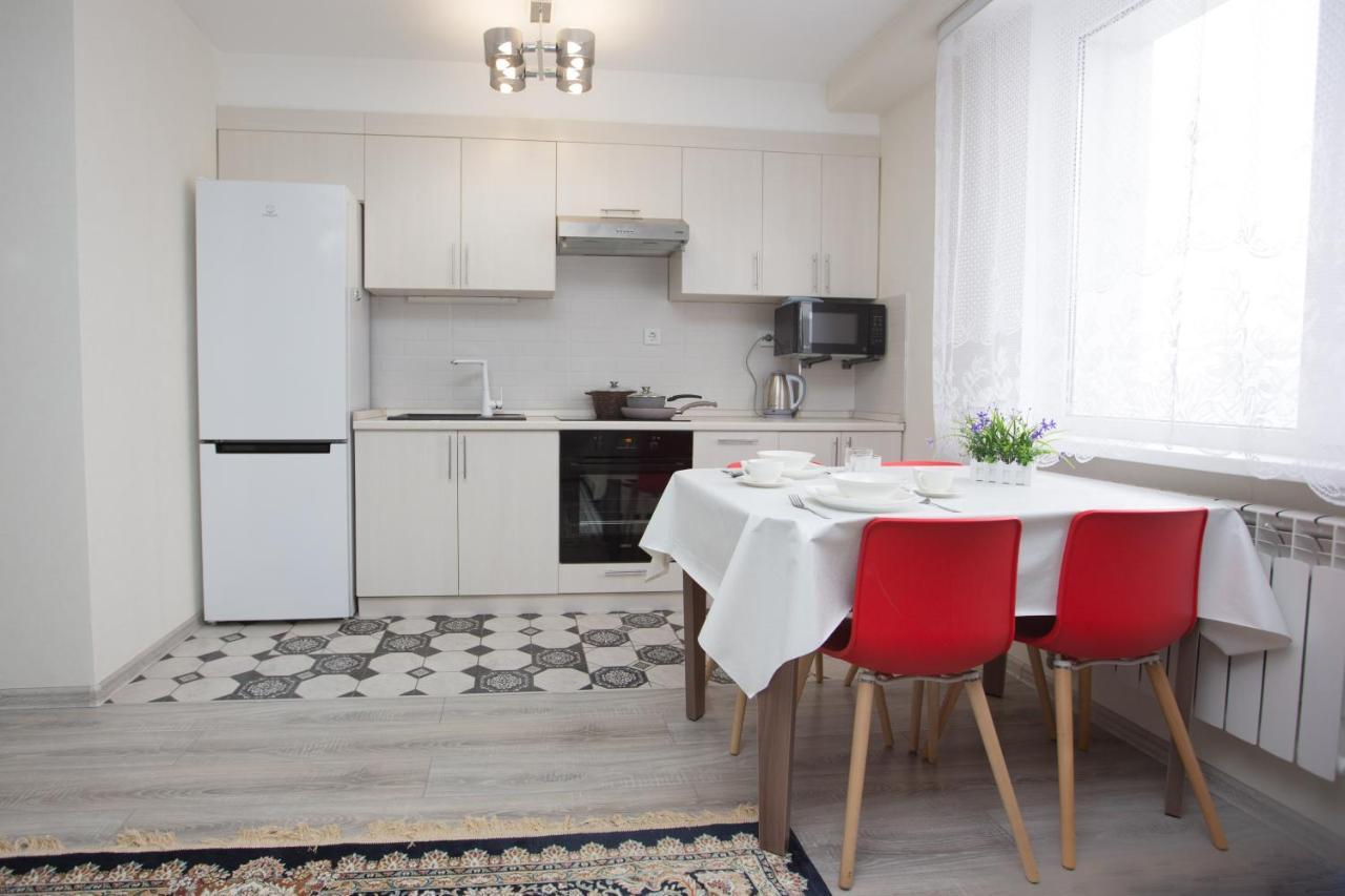 New Luxary I The Center 254 Apartment Almaty